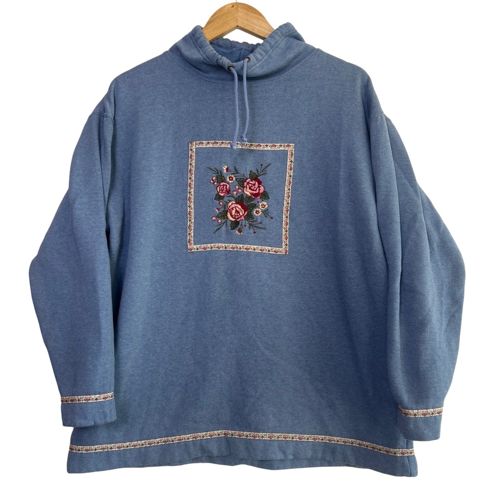 Vintage 90s Floral Embroidered Cottagecore Grandma‎ Sweatshirt Blue Roses